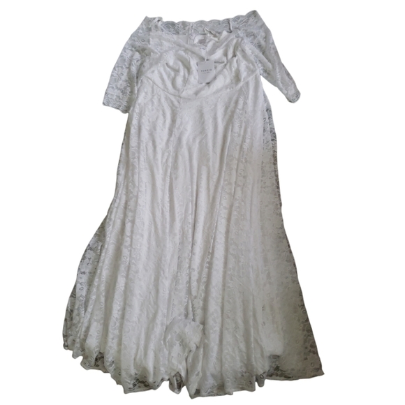 NWT Torrid White Off Shoulder Lace Wedding Dress Size 26 - Picture 3 of 7